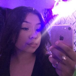 Meet your Posher, Jazmin